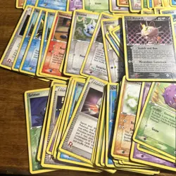 Pokemon EX Team Rockets Returns Lot- Rockets Wobbuffet and Meowth (127 cards) - Image 4