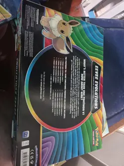 Pokemon Eevee Evolutions Premium Collection Card Game (290-85174) 820650851742 - Image 2