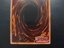 Yugioh - Dark Magician YSYR-EN001 Ultimate Rare - Image 5