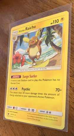 Alolan Raichu - Crimson Invasion Non Holo Rare 31/111 2017 Pokemon Card - Image 3