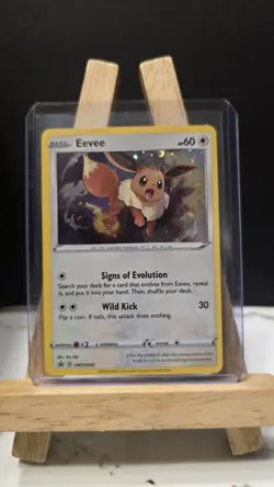 Eevee SWSH042 SWSH: Sword & Shield Promo Cards Holo NM - Image 1