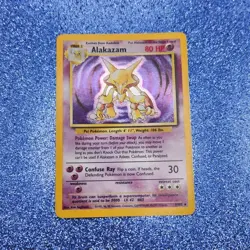 Pokemon TCG Alakazam Base Set 1/102 Holo Rare 80 HP Wizards 1999 Card - Image 1