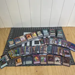 Lot of 950 -Yu-Gi-Oh! Trading Cards - Great Condition. See Photos - Image 1