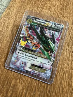 M Rayquaza EX 076/108 - Celebrations - Holo Rare - Pokemon TCG - Image 2
