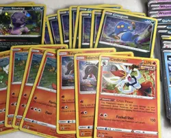 Pokemon Cosmo Holo Card Lot 30 W/ Dubs Sword &Shield Scarlet &Violet LP - Image 3