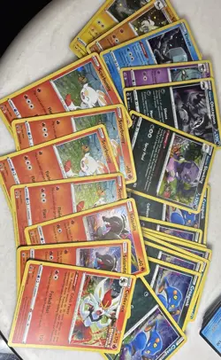 Pokemon Cosmo Holo Card Lot 30 W/ Dubs Sword &Shield Scarlet &Violet LP - Image 5