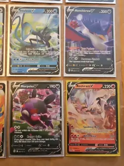 (18) Pokemon TCG Full Art V Cards LOT Umbreon Morpeko Goodra Surfing Pikachu LOT - Image 4