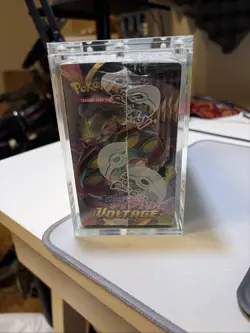 Pokemon TCG Sword & Shield: Vivid Voltage Booster Box SEALED w/ Acrylic Case - Image 4