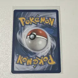 Pokemon TCG Pikachu 005/025 Celebrations Holo Full Art - Image 2