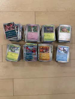 Pokemon TCG Bulk Lot of 600 Cards - HOLOS ONLY - Image 1