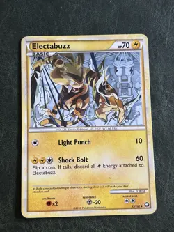 Electabuzz 33/102 Triumphant Uncommon Basic 70 HP Regular Pokemon Card - Image 1
