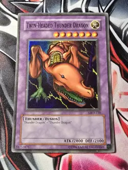 YUGIOH! TWIN-HEADED THUNDER DRAGON MRD-120 SUPER RARE UNLIMITED - HP - Image 1