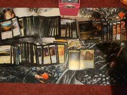 Magic The Gathering Lord Of The Rings Commander Deck Food And Fellowship Sleeved - Image 1