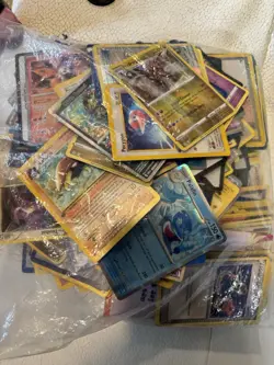 Pokemon TCG Mixed Card Lot, contains 1st edition, holos, reverse, unused codes. - Image 1