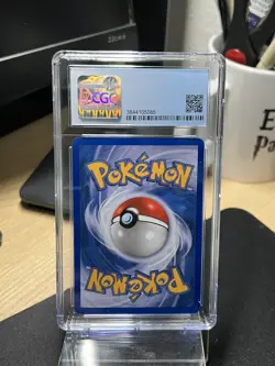 CGC 8 NM/MINT Camerupt 3/100 EX Crystal Guardians Holo Pokemon - Image 3