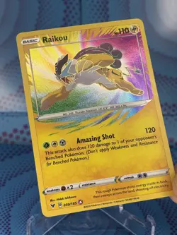 Raikou 050/185 Amazing Rare Holo Textured Pokemon Vivid Voltage 2020 NM 🔥🔥🔥 - Image 2