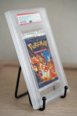 PSA 8 Pokemon TCG Base Set Unlimited Booster Pack Charizard Artwork WOTC 1999 - Image 4
