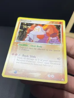 2006 POKEMON EX HOLON PHANTOMS #28 REGIROCK-REVERSE FOIL - Image 3