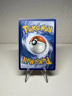 Pokemon TCG - Zamazenta V Secret Rare Gold 212/202 Sword & Shield NM - Image 2