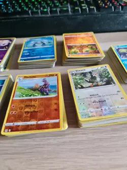 Pokemon Card Bundle 270x Reverse Holo/Holo Lost Origin Silver Tempest - Image 3