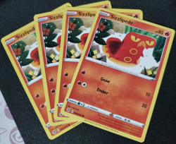 Pokemon - 4x Sizzlipede - 046/264 - Non Holo - Fusion Strike - NM/M -New - Image 1