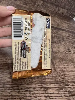 MTG Sealed Urza’s Saga Spanish Booster Pack ID# LD FACTORY SEALED - Image 2