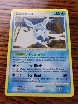 Glaceon 41/111 Rising Rivals Non-Holo Pokemon Card - Image 1