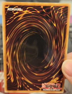 2020 YuGiOh Red-Eyes B. Dragon RP01-EN011 - Image 2