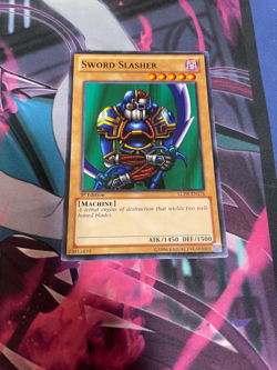 YUGIOH - SWORD SLASHER - COMMON - LCJW - 1ST ED - LP - Image 1
