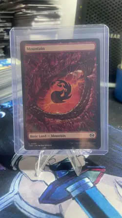 Mountain (0290) Tarkir: Dragonstorm Regular - Image 1