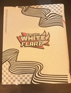Pokemon TCG WHITE FLARE RESHIRAM Card Binder/Along with Two Empty Tins - Image 2