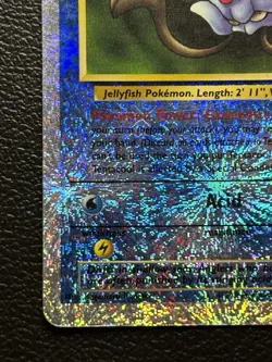 Pokemon Tentacool Legendary Collection 96/110 Reverse Holo HP - Image 4