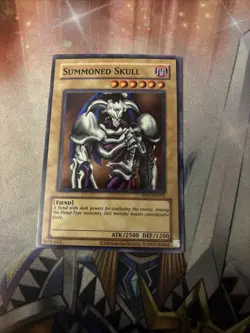 Summoned Skull Super Rare | RP01-EN024 | Yu-Gi-Oh Card - Image 1