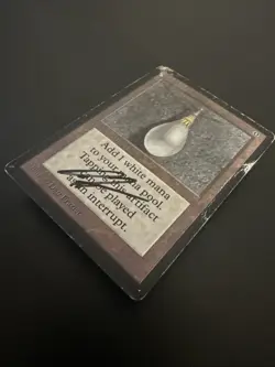 Mox Pearl Beta Edition Heavily Played Signed by Dan Frazier - Image 2