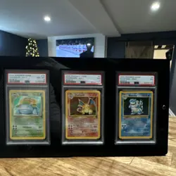 2000 Pokemon Game Holo PSA Venusaur Charizard Blastoise Lot Wizards of the Coast - Image 1