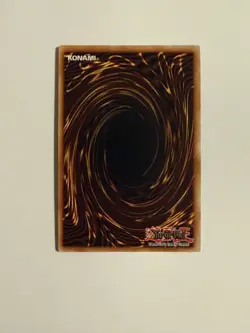 Blue-Eyes White Dragon MGED-EN001 Maximum Gold: El Dorado 1st Edition - Image 2