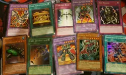 Random Yugioh 20 Card Lot Collection with holos - Image 1