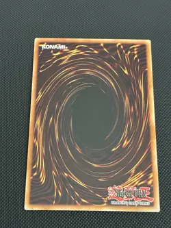 Masked HERO Dusk Crow MZMU-EN014 Super Rare 1st Ed. Maze Of Muertos Yugioh NM - Image 2