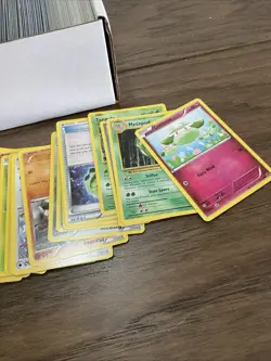 Huge Collection Bulk Lot of 550 Pokemon Cards Vintage 2011-2019 NO ENERGY 🔥 - Image 2