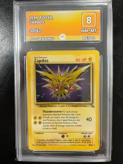 1999 Pokemon ZAPDOS Fossil Non Holo PG Graded 8 Vintage Zapdos 30/62 NM-MT - Image 1