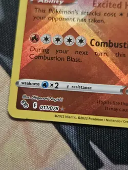 Pokemon TCG Radiant Charizard Holo Rare Card 011/078 Pokemon Go LP - Image 2