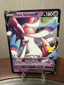 Dark Sylveon V SWSH134 SWSH: Sword & Shield Promo Cards Holo - Image 1