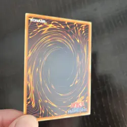 Vintage Yugioh Card Japanese Cyber End Dragon CRV-JP036 Ultimate Rare NM - Image 4