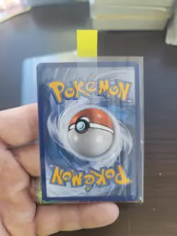 Pokemon Altaria RC24-32 Generations: Radiant Collection Holo - Image 4