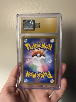 Pokemon Pikachu TCG Holo Card 001/028 S8a 25th Anniversary Collection (Japanese) - Image 2