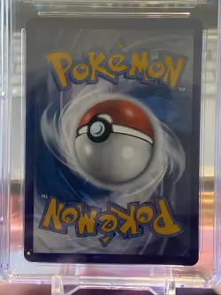Pokemon Mew VMAX Fusion Strike 268/264 Holo Secret Rare - Image 5