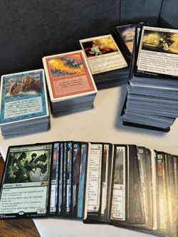 Magic: The Gathering Collection Starter Box with The Soul Stone (Foil) - Image 2