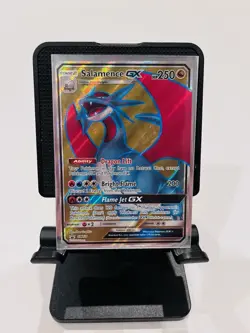 EXCELLENT CONDITION! 2018 Salamence GX SM139 Holo Pokemon Card! - Image 1