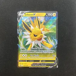 Jolteon V SWSH151 Ultra Rare Holo Black Star Promo Sword & Shield Pokemon TCG - Image 3