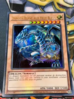 CARTE Yu Gi Oh DRAGON BLANC AUX YEUX BLEUS LCKC-FR001 - Image 1